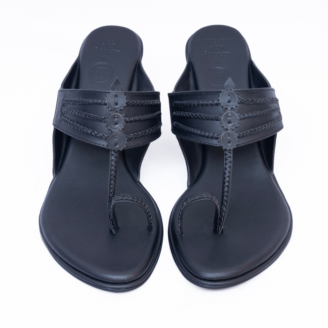 DUSKY BLACK BLOCK HEELS â irasoles