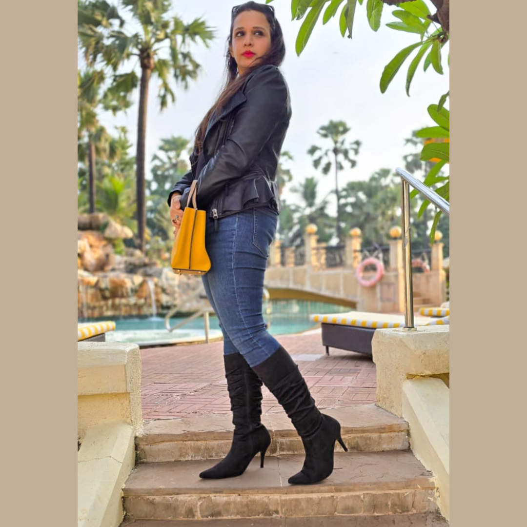 Dark Night Suede boots