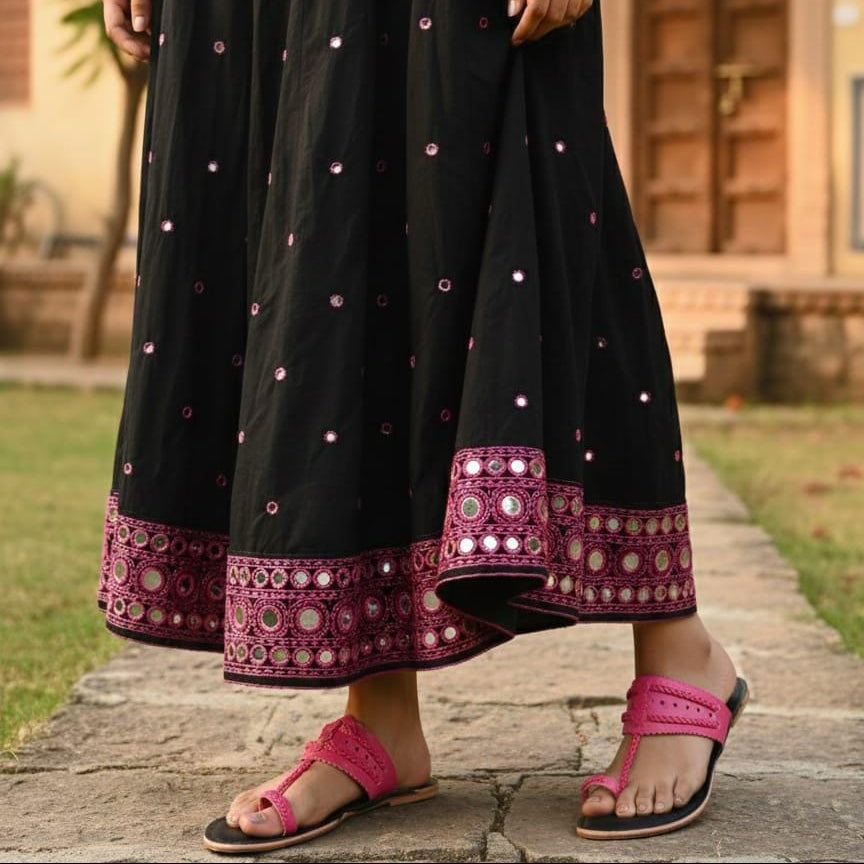 Wild Berry Faux Leather Kolhapuri