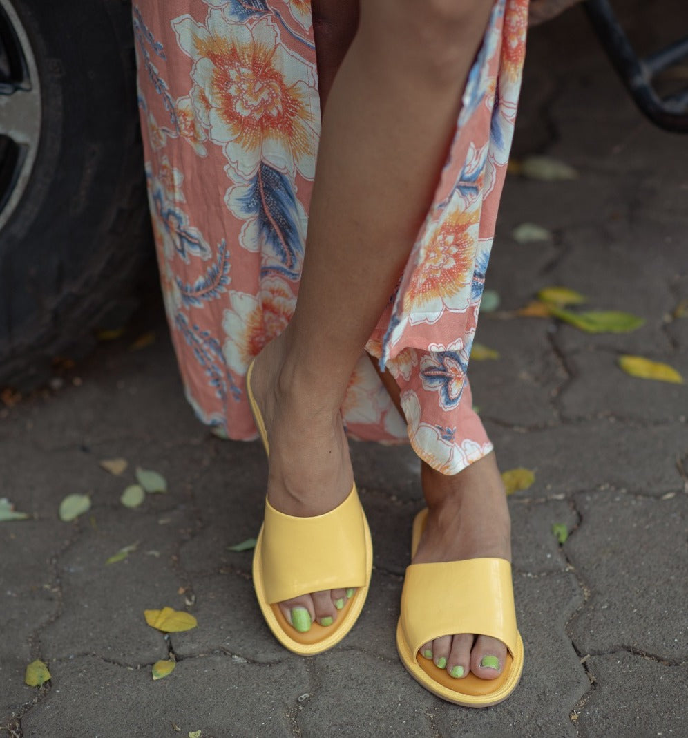 Mellow Yellow Sliders